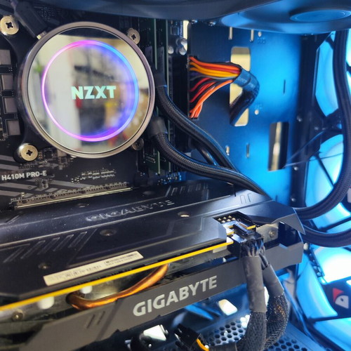 Gaming PC Intel i3 10th Gen RTX 2060 6GB 16GB RAM used with NZXT liquid cooling