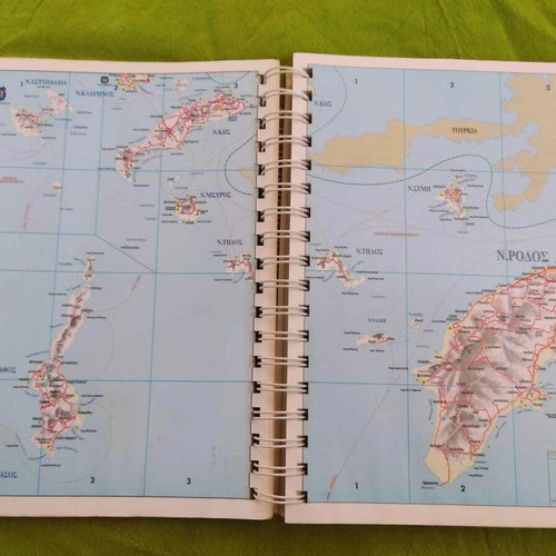 Ellas Road and Tourist Maps used, 31st edition 2002-2003