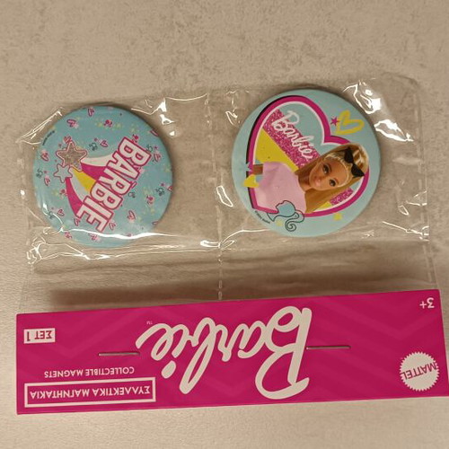 Barbie magnetic buttons new
