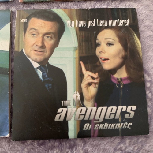 The Avengers 4 DVD set like new with subtitles