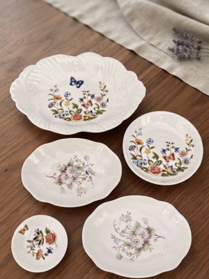 Σετ Aynsley Cottage Garden και αγγλικό Fine Bone China μεταχειρισμένο, 5 τεμ.