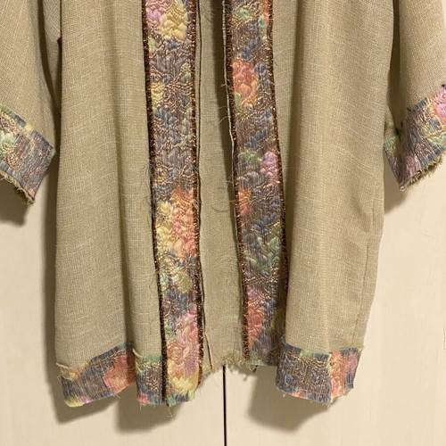 Kimono Intro costume new, beige with multicolor floral trims