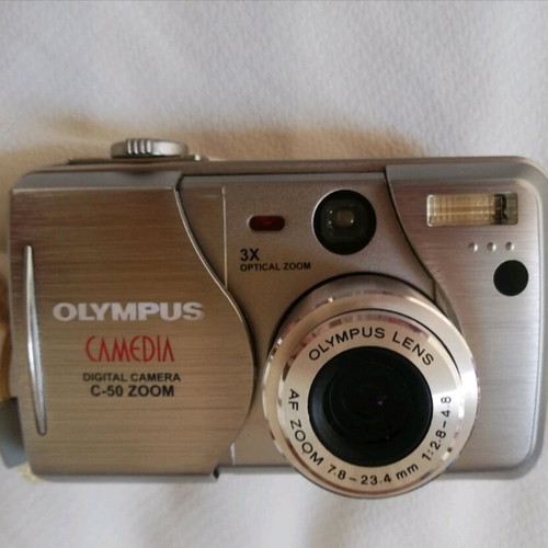 Olympus Camedia C-50 Zoom digital camera