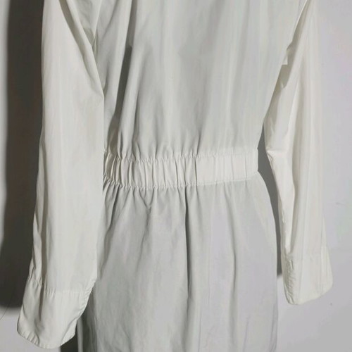 Paranoia white elegant and practical spring-summer parka like new