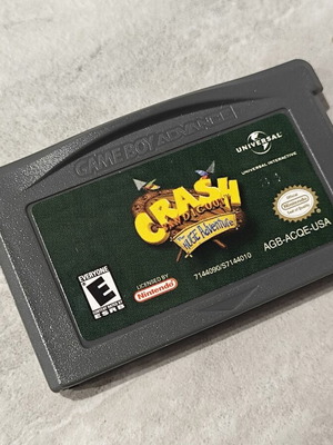 Crash Bandicoot The Huge Adventure κασέτα Nintendo Game Boy Advance έκδοση USA