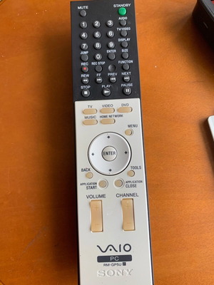 Sony VAIO RM-GP5U remote control new for VAIO computers
