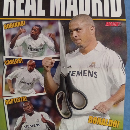 Match Football Magazine issue 27/9-3/10/2005 like new, Real Madrid poster