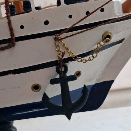 Handmade wooden ship like new, size 47x40