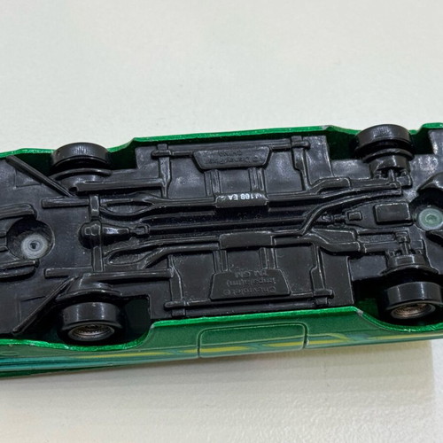 Chevrolet Impala TM 1:55 Disney Pixar Cars collectible toy car