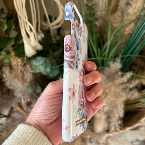 Ideal of Sweden case for iPhone 8 Plus used