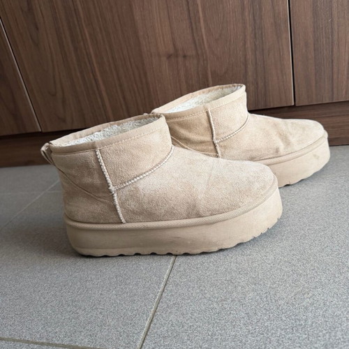 High ankle boot used, size 38, beige