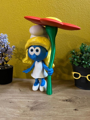 Smurfette figure with flower new