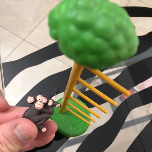 Madagascar chimpanzee used, Happy Meal toy 20 cm
