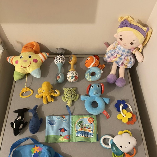 Baby toys for fine motor skills exercise 0+ like new