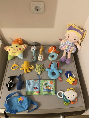 Baby toys for fine motor skills exercise 0+ like new
