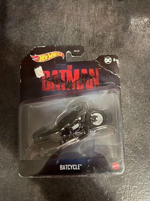 Hot Wheels Batcycle toy car, The Batman 2022