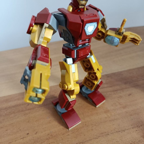 Lego Marvel Iron Man Mech vs. Ultron used