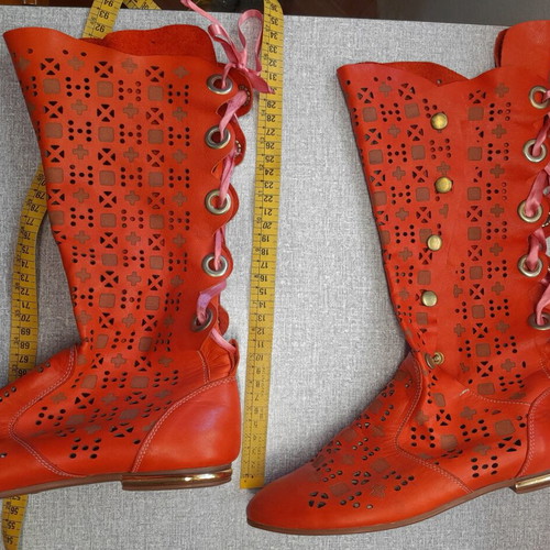 A.L.E. leather summer boots size 38 like new, orange