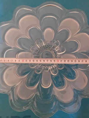 Crystal cake stand like new