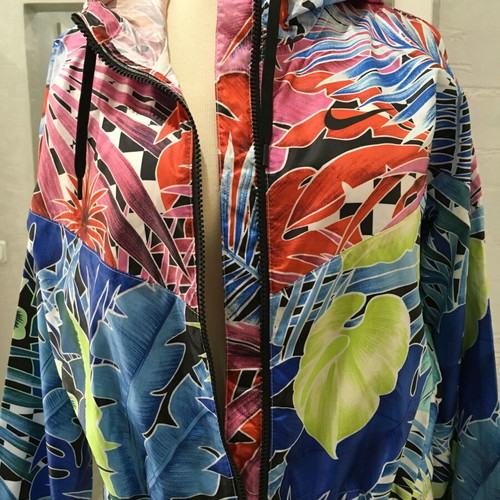 Nike Palm Tree Jungle Rain Forest Windbreaker Jacket XS New, Colorful