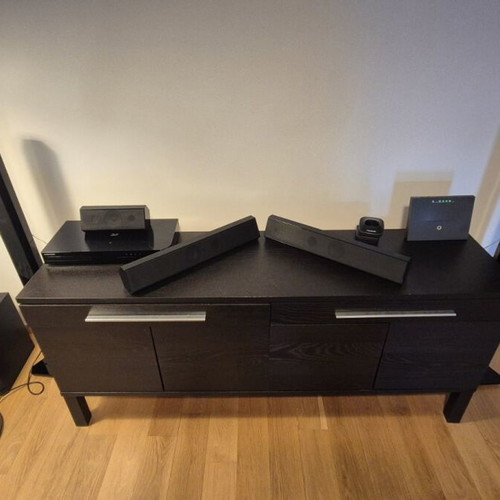 Samsung HT-H5550 Home Cinema 5.1 system like new with 3D Blu-ray player