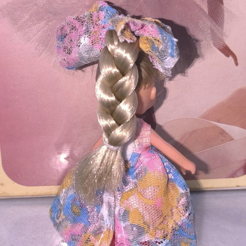 Happy Happy Sister doll like new with rare synthetic hair