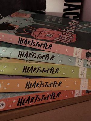 Heartstopper books volumes 1-5 by Alice Oseman