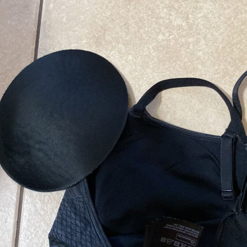 H&M sports bra medium dark gray like new with padding