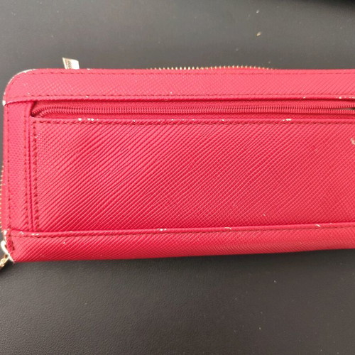 Guess wallet used, red