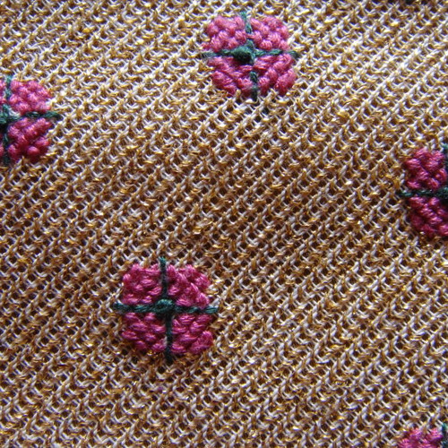 Vintage embroidered round table linen like new with gold thread