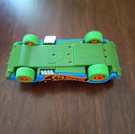 Hot Wheels large toy cars, set of 2
