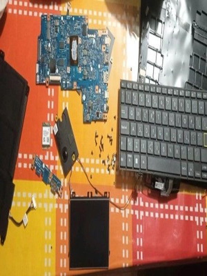 Asus E510KAB laptop parts used, battery, motherboard, keyboard, touchpad, speakers