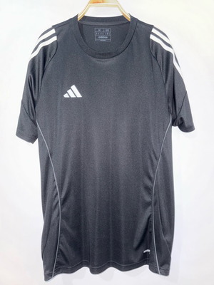 Adidas gym shirt size M like new, black