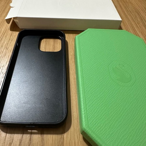 Swarovski case for iPhone 14 Pro Max used