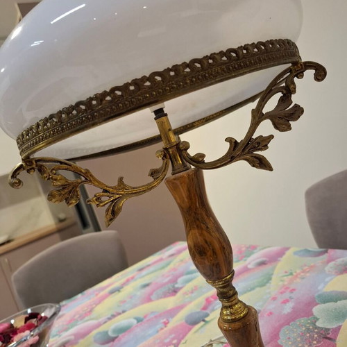 Onyx decorative portatif lamp like new
