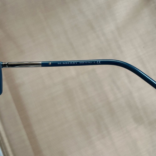 Burberry sunglasses used, blue color