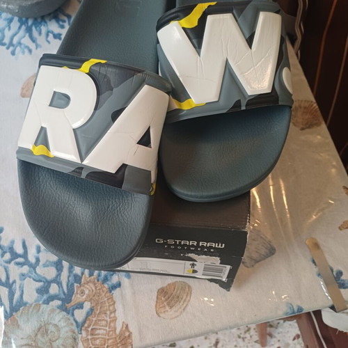 G-Star Raw Pool Slides like new, size 44, grey
