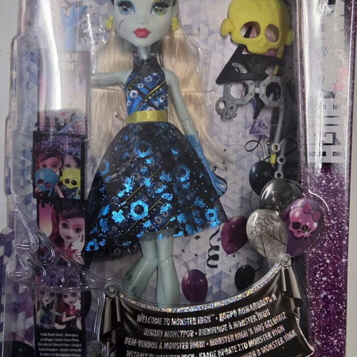 Mattel Monster High Frankie Stein Photo Booth Ghouls Doll new