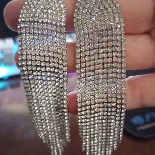Earrings like new, silver stud