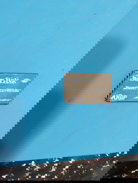 sony psp карта памет 8GB sandisk