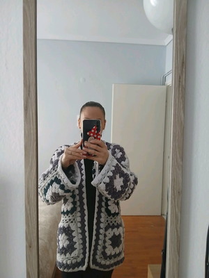Handmade knitted cardigan with grandma's pattern, new, size M