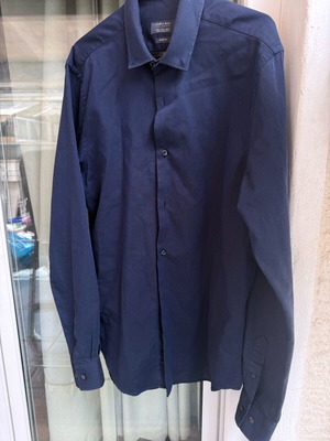 Zara medium blue shirt like new