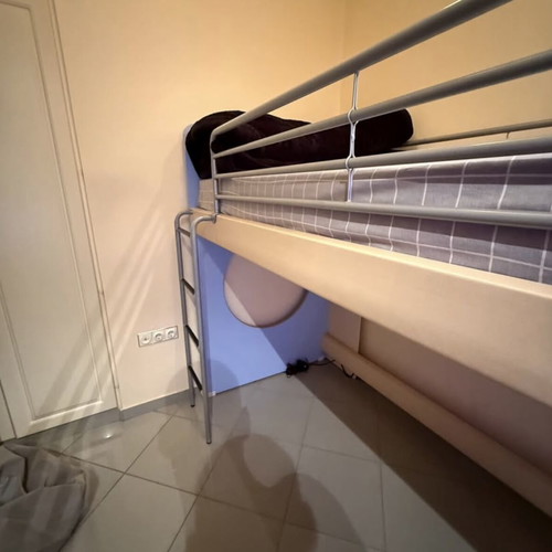 Neoset bunk bed like new, wooden without mattresses