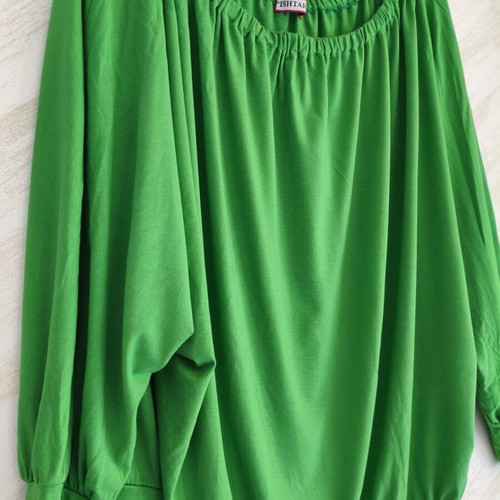 Ishtar green off-shoulder blouse with batwing sleeves, like new, Small