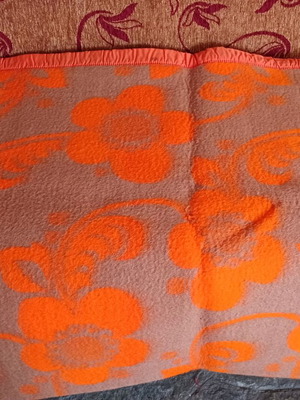 Vintage wool blanket double-sided 1.80 × 2.20 m