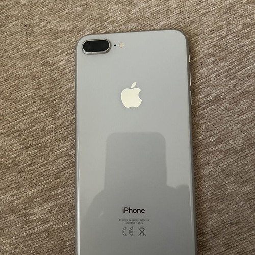 iPhone 8plus 64GB used with case