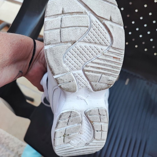 Puma white sneakers size 37 like new