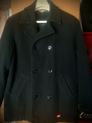 Diesel Modgommery coat used, wool, size Large, black