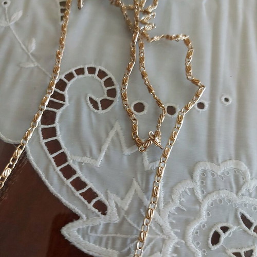 Long chain 120 cm used, yellow color