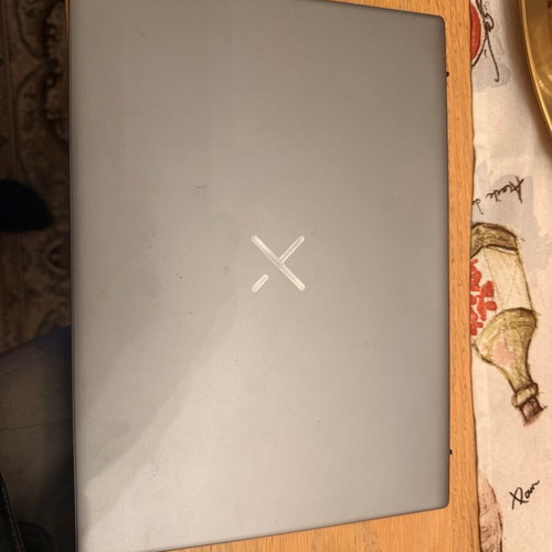 Flynote Turbox laptop like new, 4GB DDR3L RAM, 128 GB